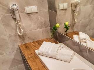Проживание в семье Noclegi Portowa Ополе Двухместный номер с 2 отдельными кроватями и ванной комнатой-6